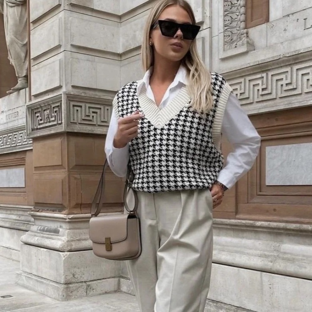 Black and White Checkered Women's Vest mixed threads